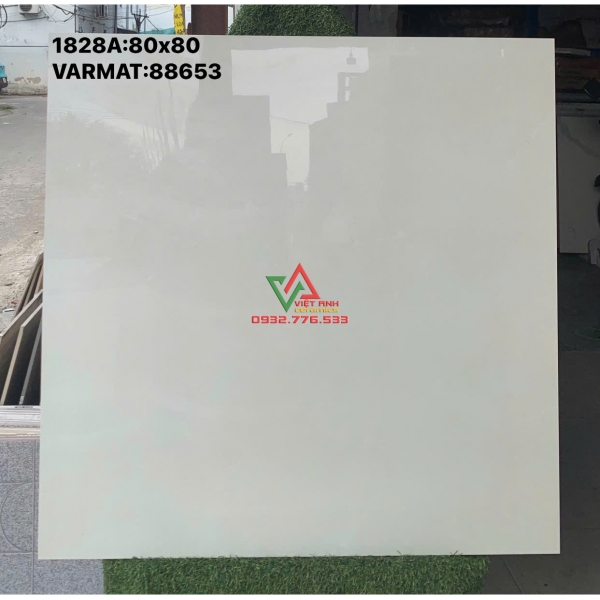 gạch bóng kiếng 80x80