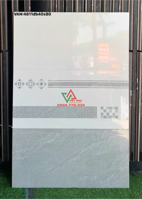 Gạch Ốp Tường 40x80 Trắng Xám Họa Tiết Hình Học Bóng Kiếng