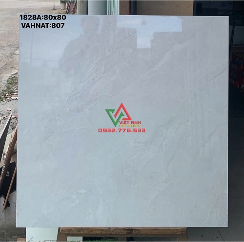 Gạch 80x80 trắng ghi vân đá nhẹ bóng kiếng Việt Nam