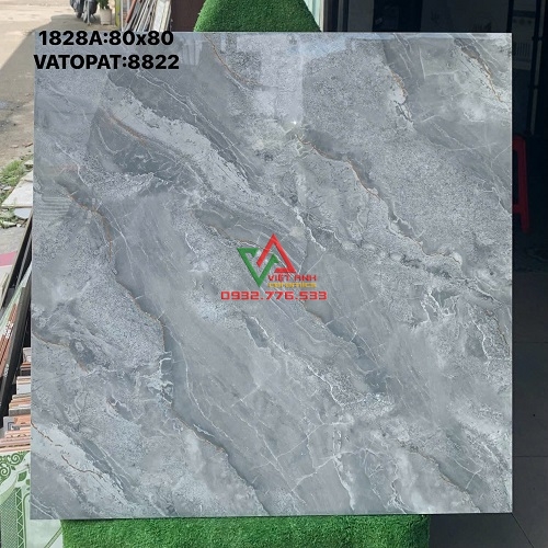 Gạch ốp lát 80x80 hàng nội địa Việt Nam màu xám vân mây khói Hà Thanh