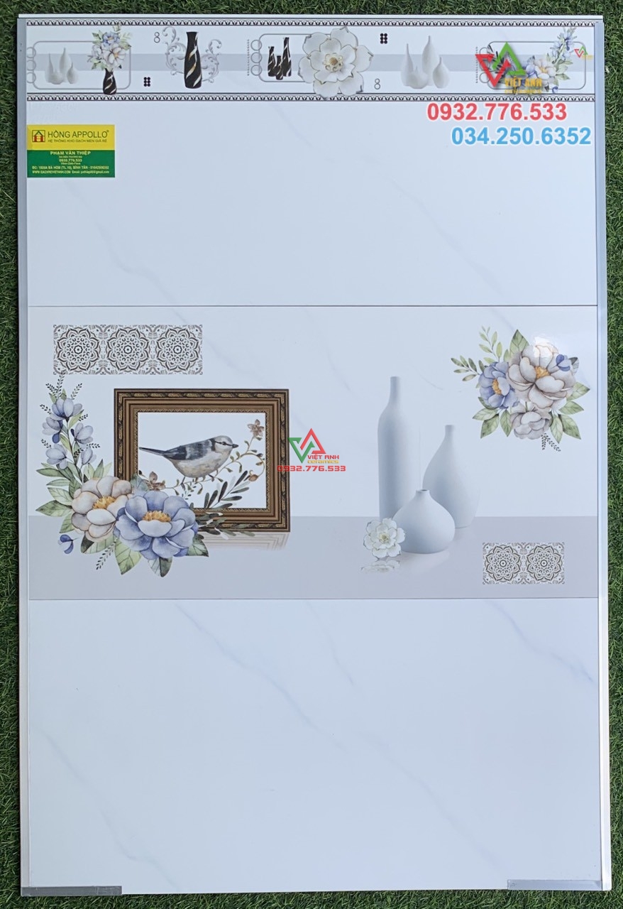 Gạch ốp tường 30x60 trắng vân mây họa tiết bắt mắt