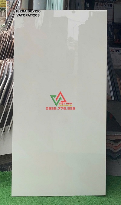 GẠCH 60X120 CMC MÀU KEM TRƠN BÓNG KIẾNG