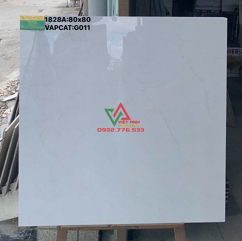 GẠCH 80X80 TRẮNG KHÓI VÂN MẢNH NHẸ