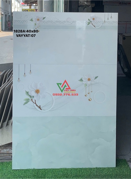 Gạch ốp tường cao cấp 40x80 hàng có sẵn tại kho