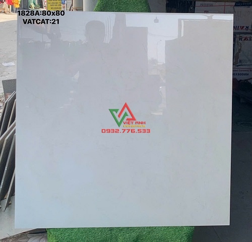 Gạch Việt tốt 80x80 hàng đá bóng kiếng trơn cao cấp
