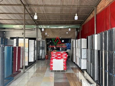 Không Gian Lựa Chọn Gạch Thực Tế