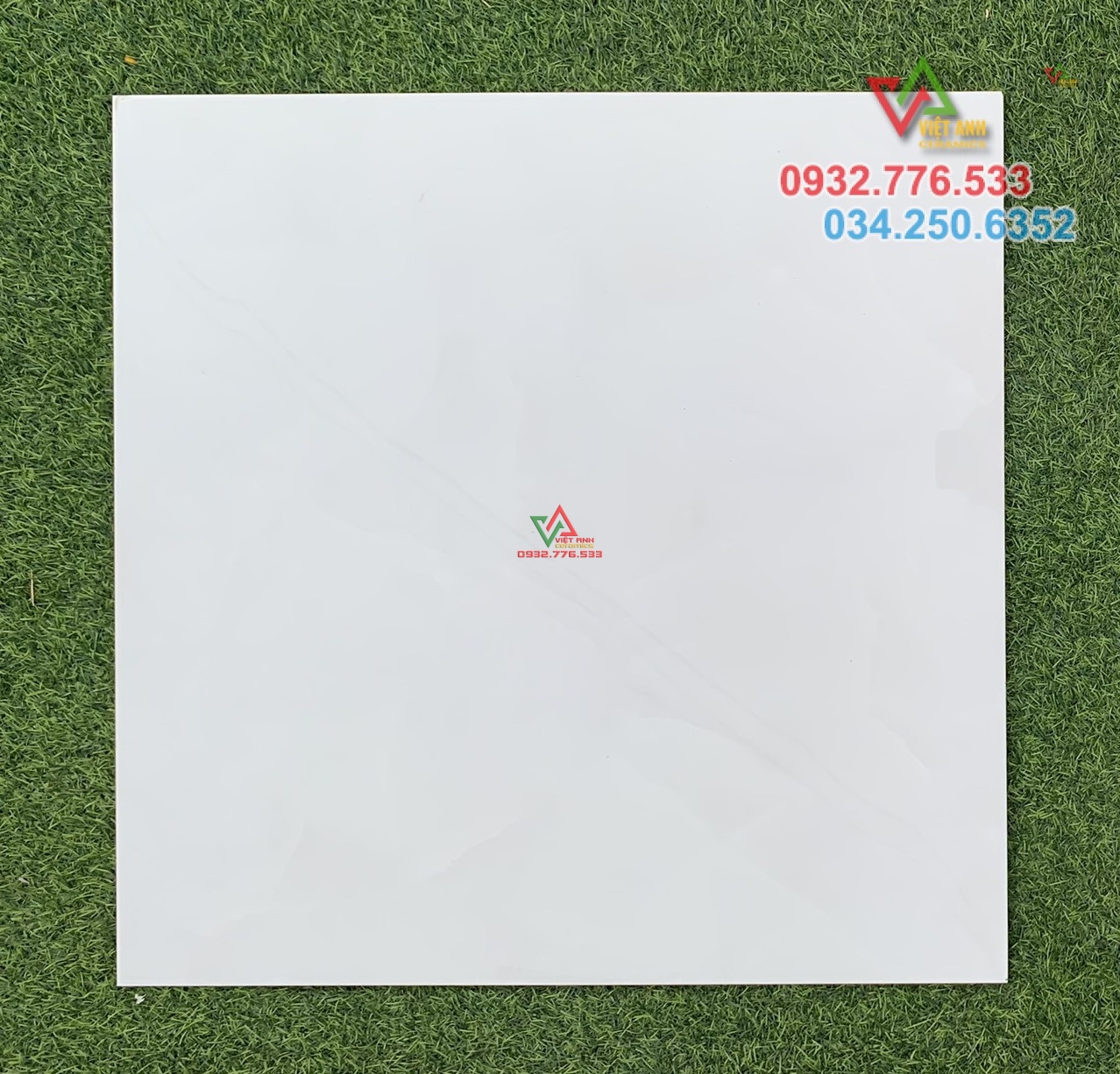 Gạch 60x60 màu trắng tinh ốp nền nhà
