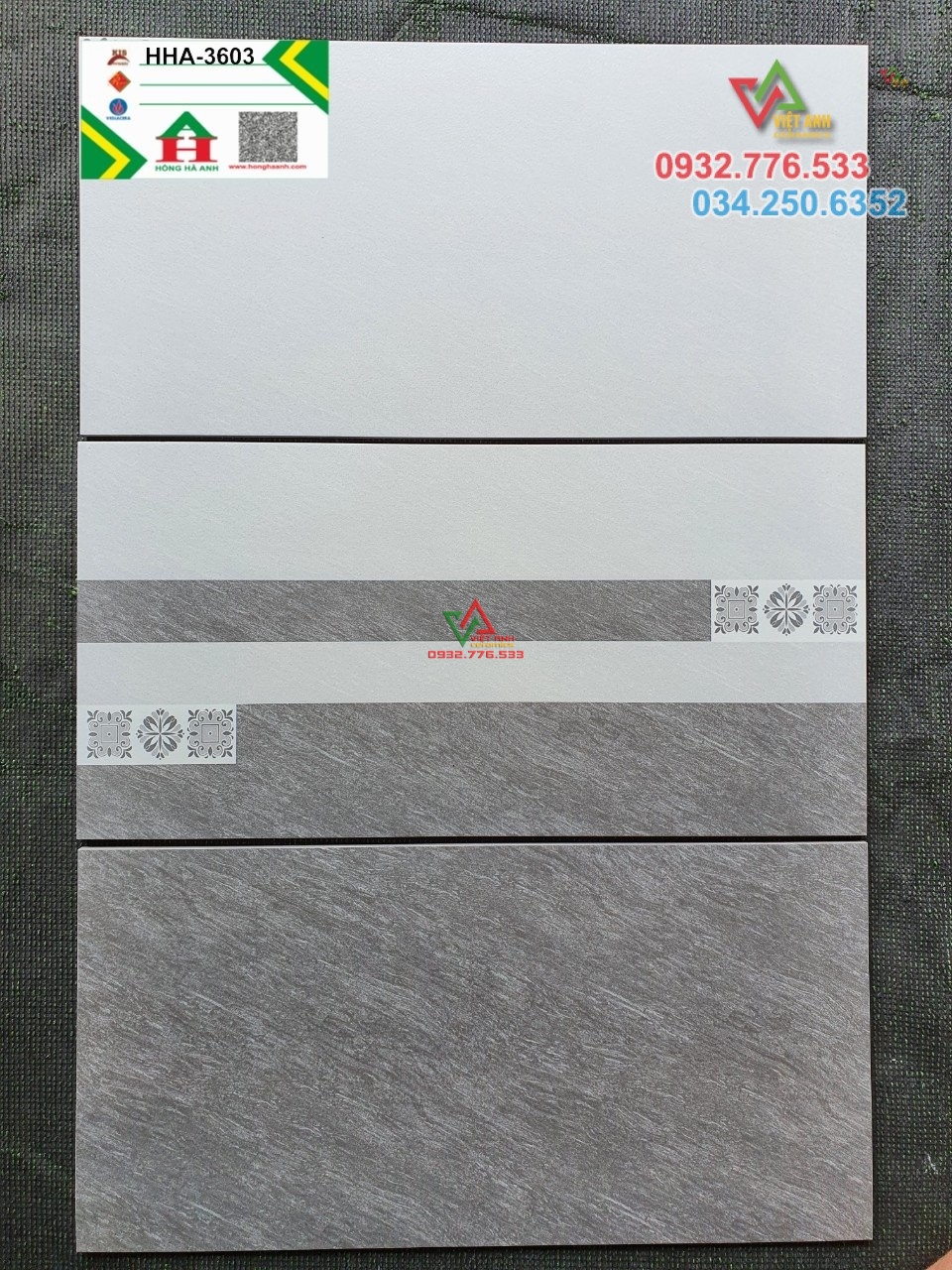 Bộ gạch 30x60 màu xám trắng ốp tường