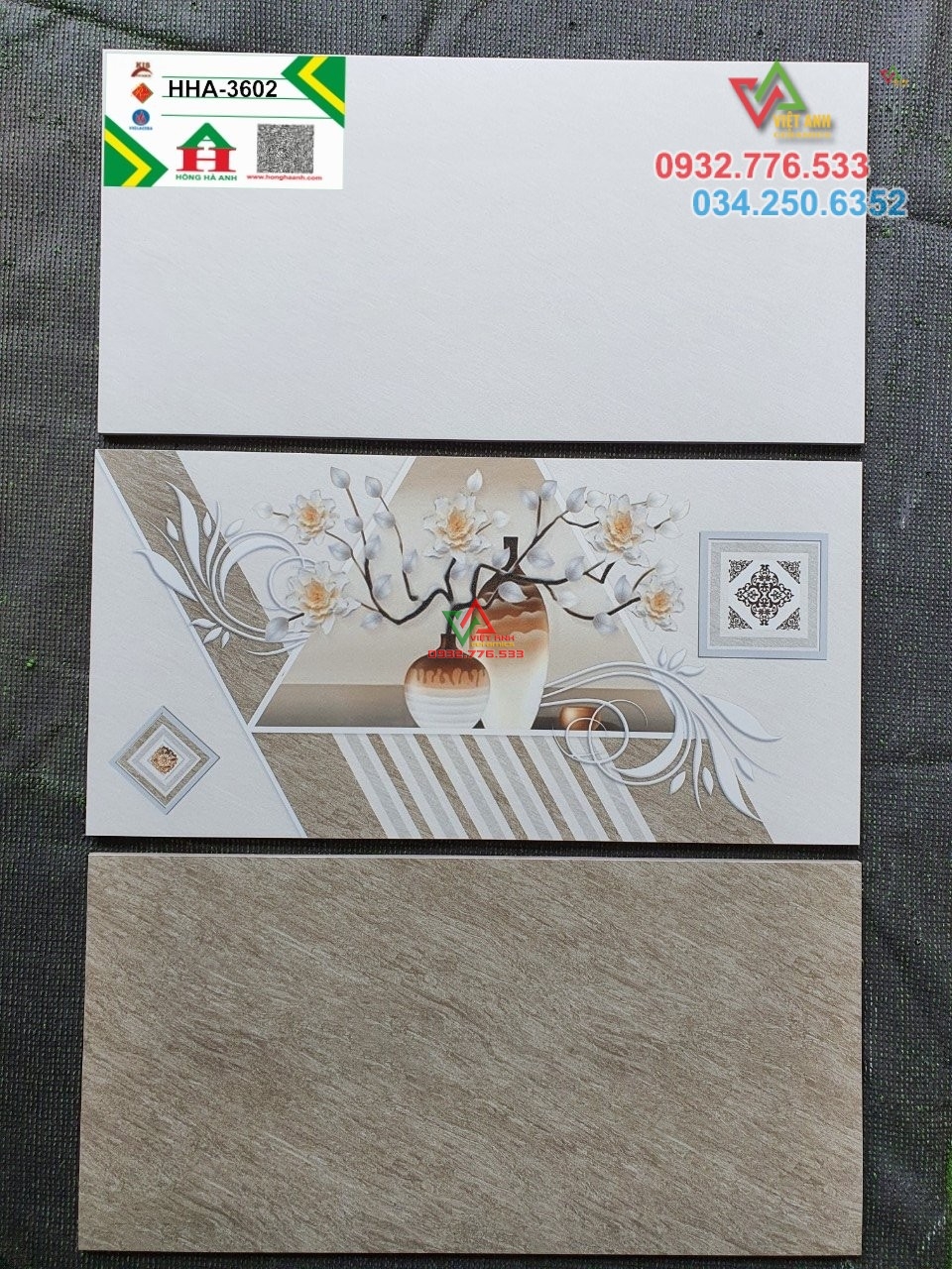 Bộ gạch 30x60 màu xám trắng ốp tường