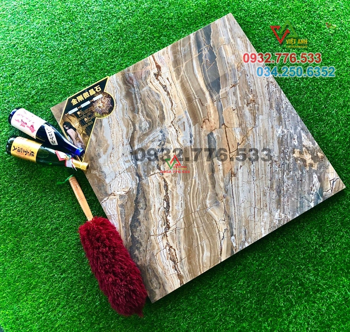 Gạch 80x80 đá khắc kim ốp lát mặt tiền