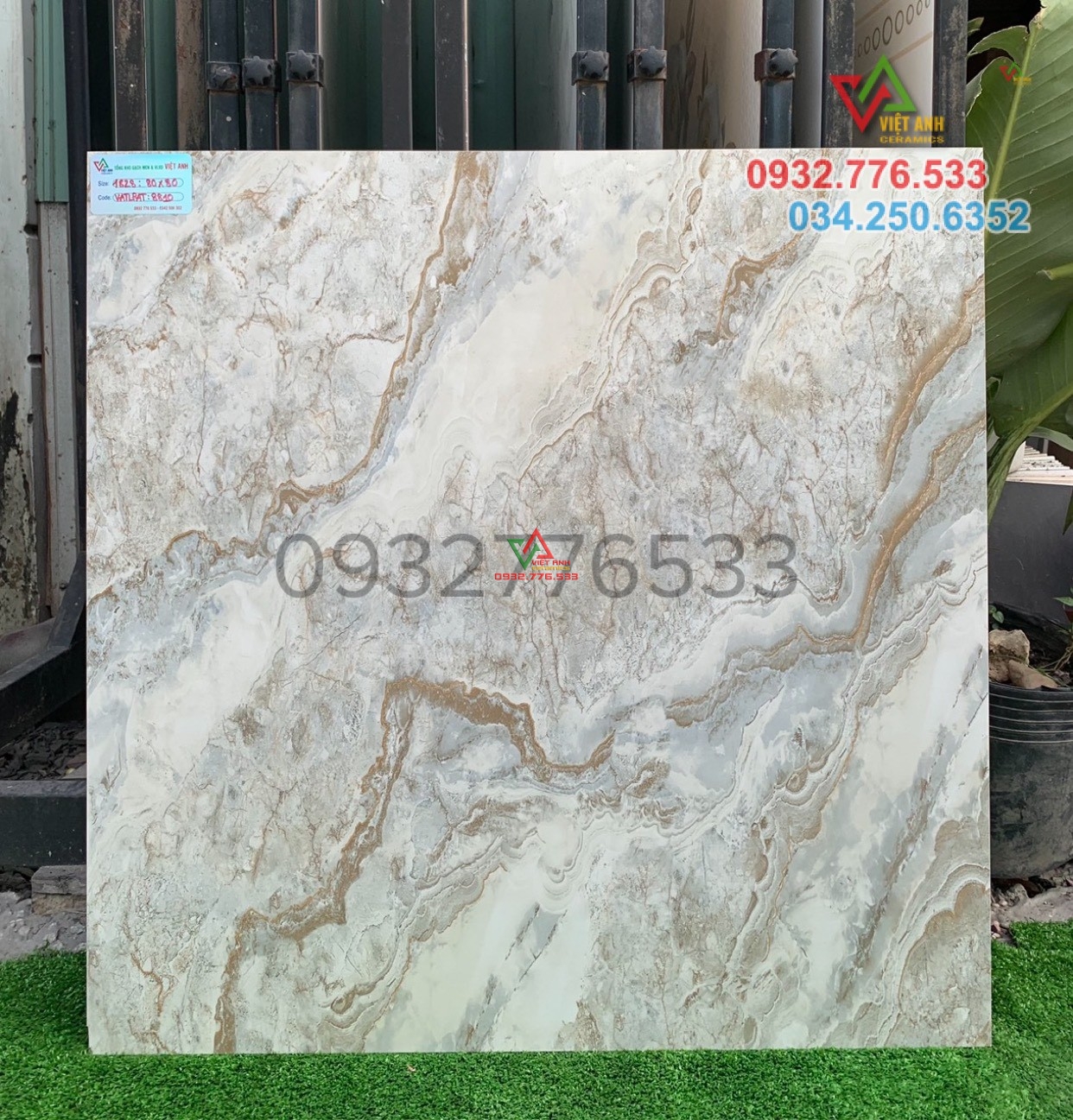 Gạch 80x80 màu sắc hoa văn họa tiết độc lạ