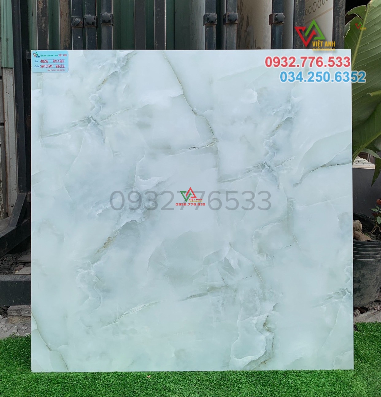 Gạch 80x80 màu xanh cẩm thạch sang xịn đẹp nhất năm 2021