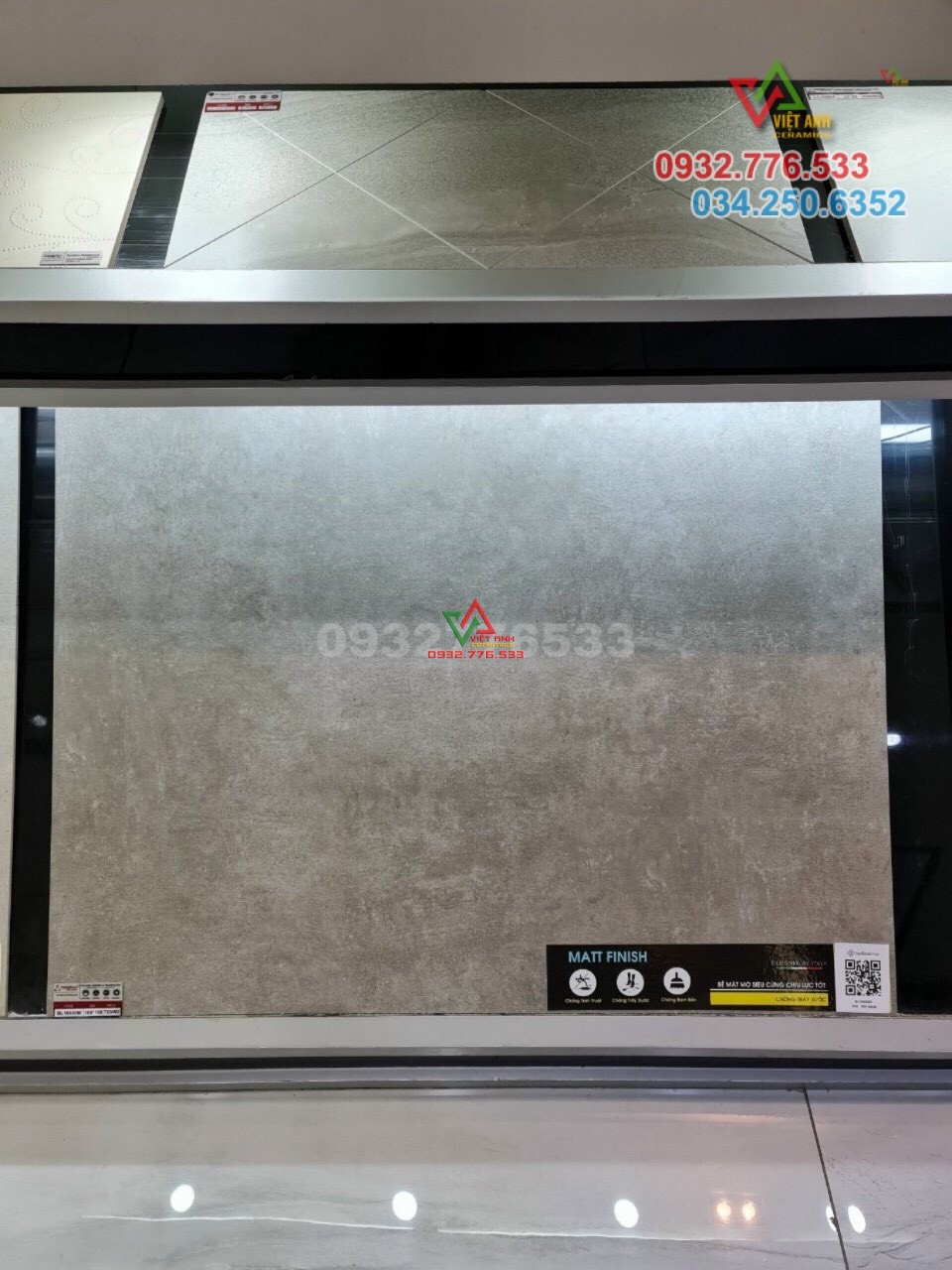 Gạch 100x100 lát nền quán coffee