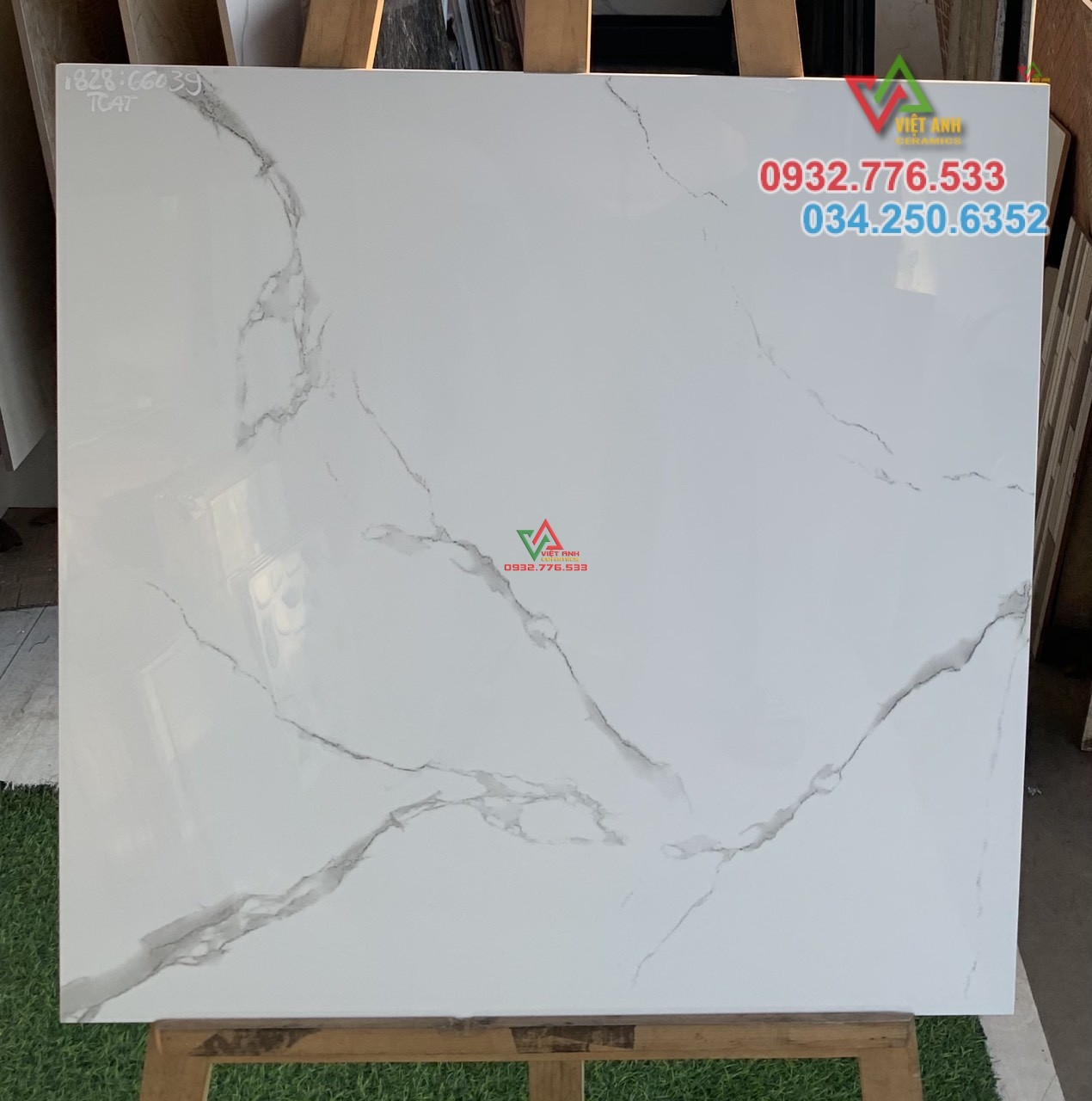 Gạch 60x60 màu trắng vân mây