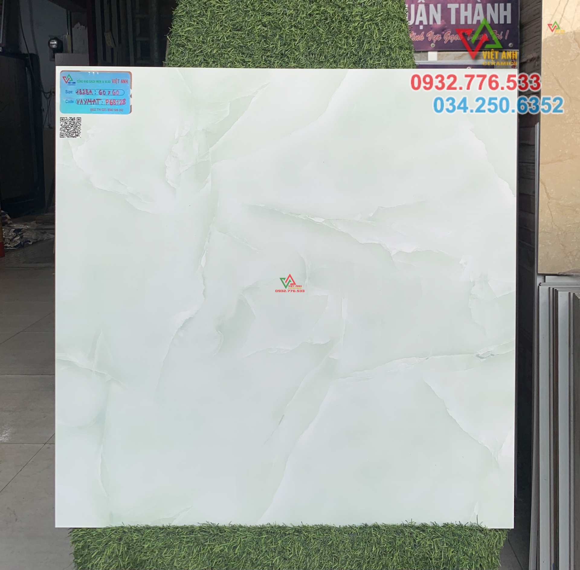 Gạch 60x60 màu xanh ngọc bích nhạt siêu đẹp