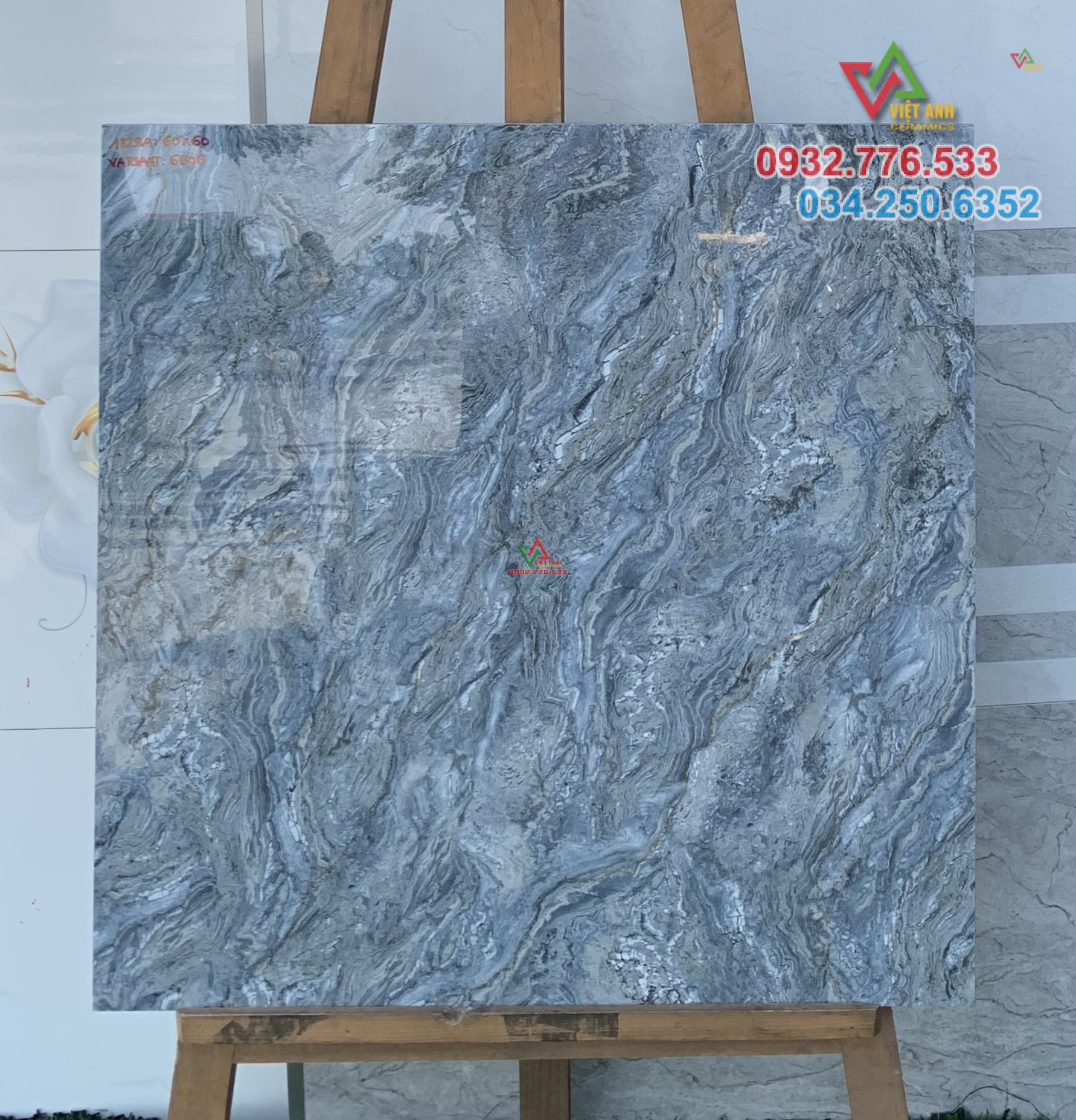 Gạch 60x60 lông chuột màu xanh