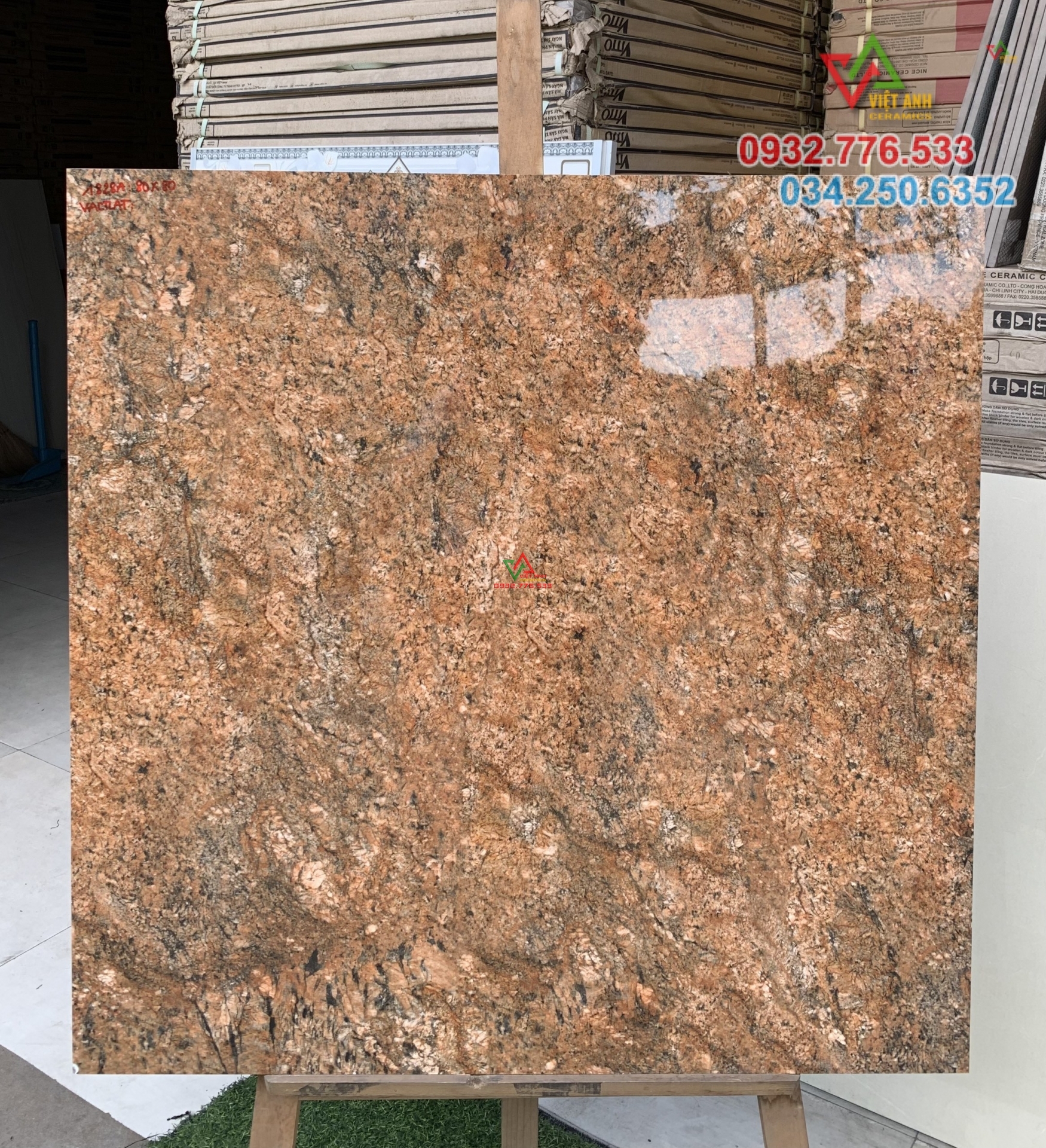 Gạch 80x80 màu nâu đá hoa cương