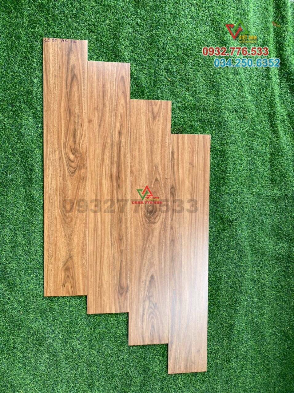 Mẫu gạch 15x90 giả gỗ lót nền sang trọng quý phái