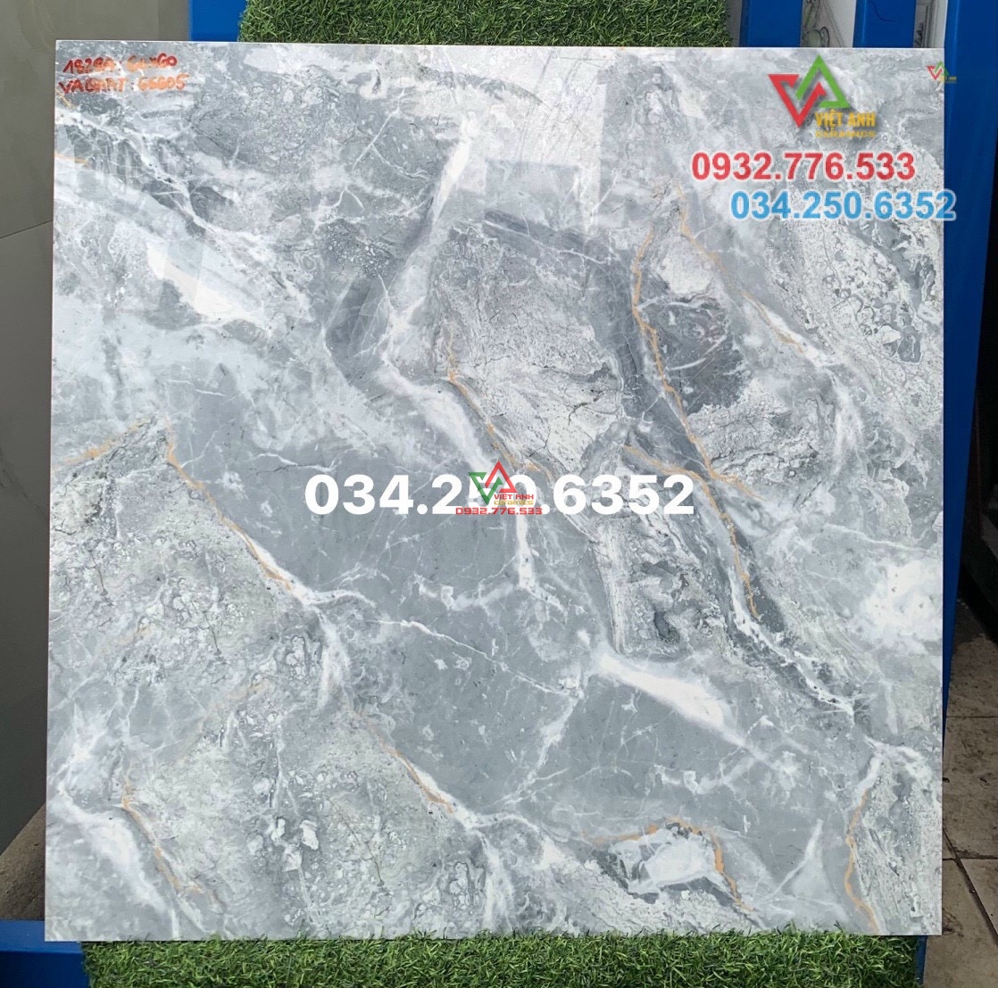 Gạch 60x60 màu xám đá bóng kiếng lát nền biệt thự