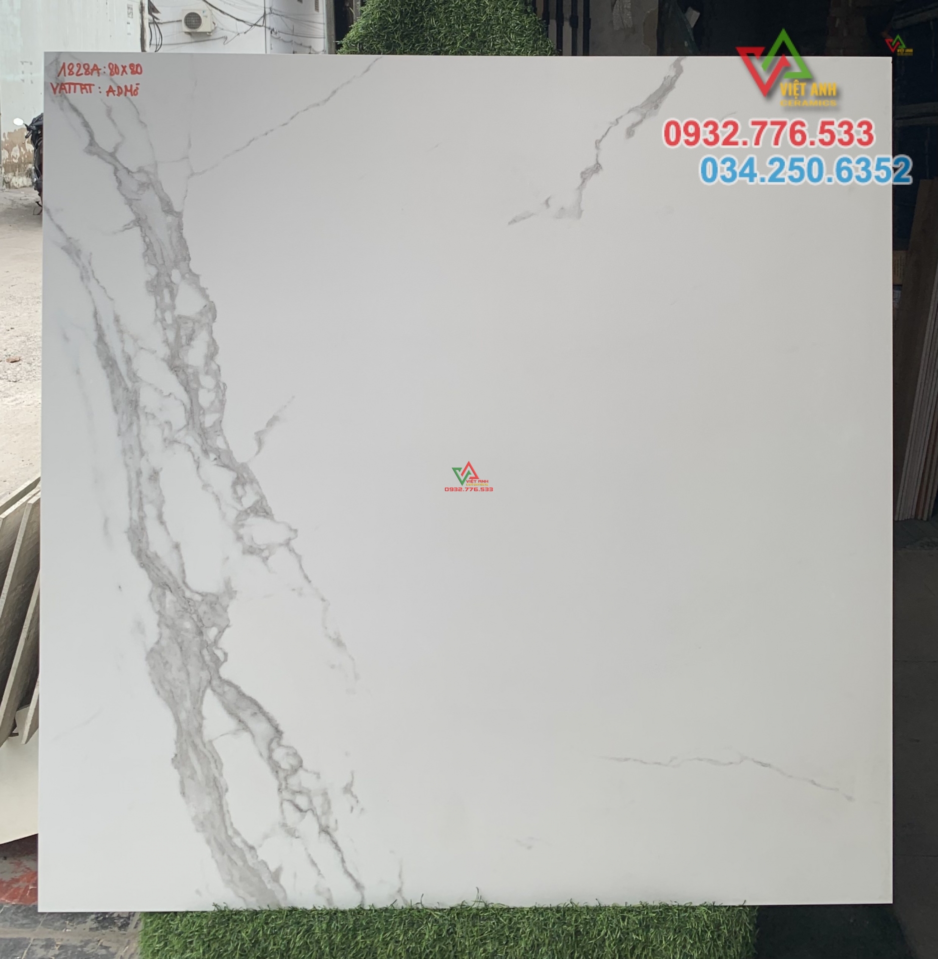 Gạch 80x80 giá rẻ đá mờ hàng nhập chất lượng