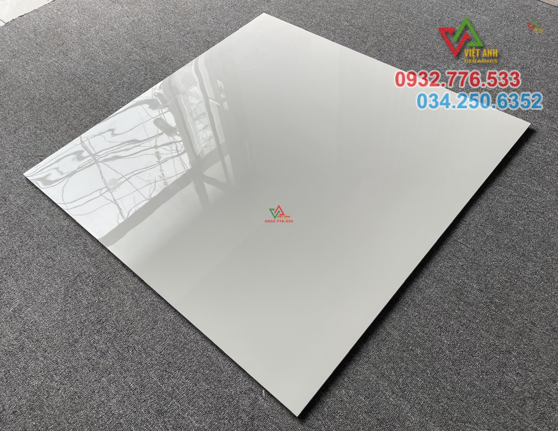 Gạch 100x100 màu trắng trơn đá bóng kiếng hàng nhập khẩu Ấn Độ