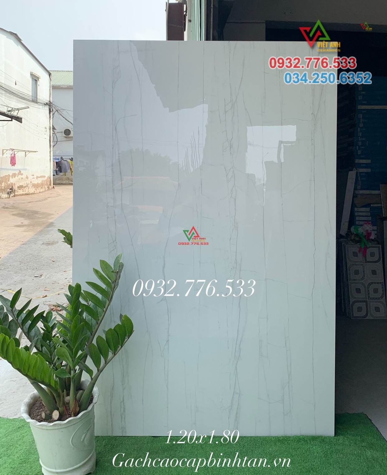 Gạch 120x180 khổ lớn màu trắng vân mây nhẹ hàng Ấn Độ