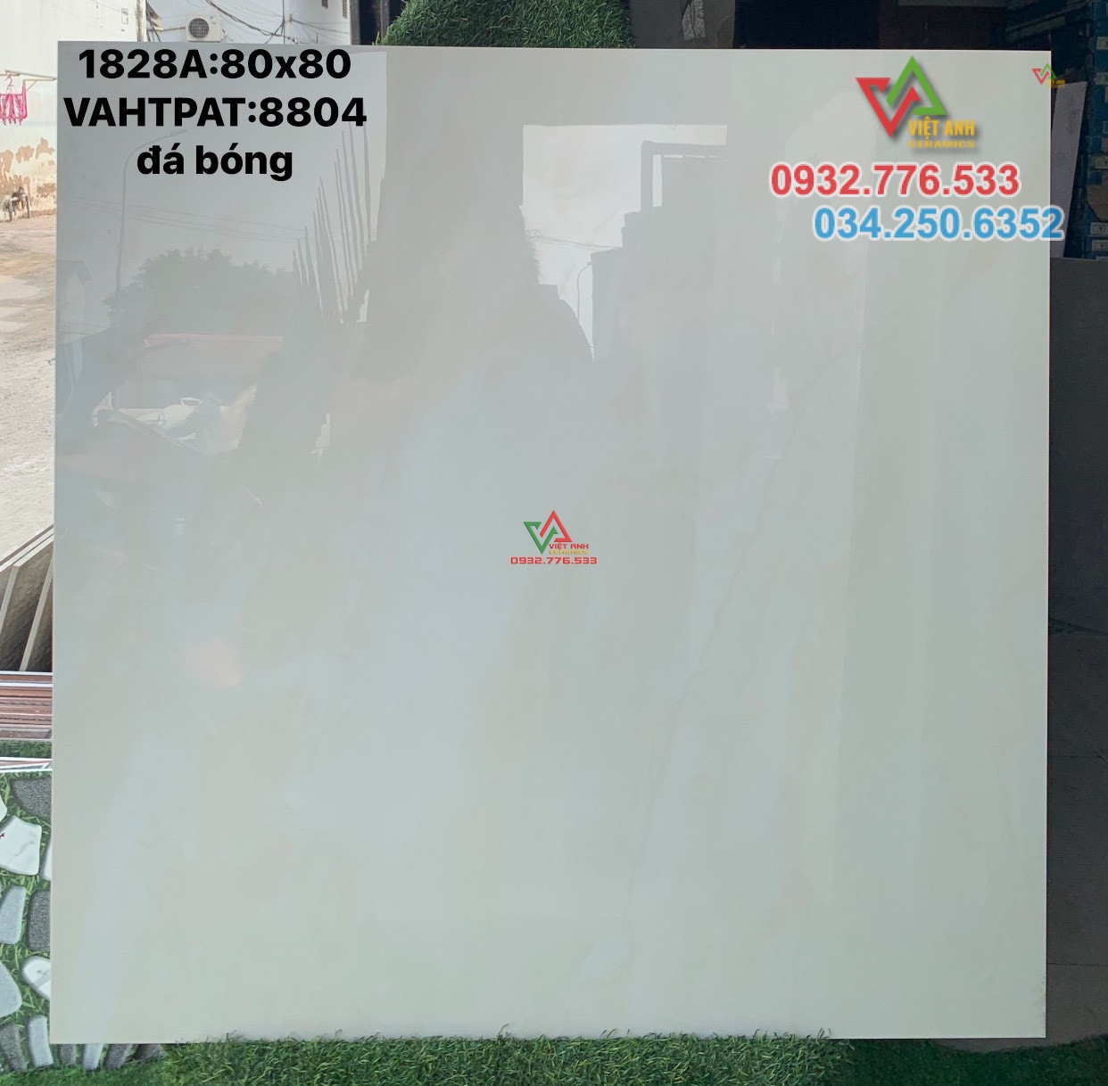 Gạch 80x80 đá bóng kiếng màu trắng trơn lát nền nhà