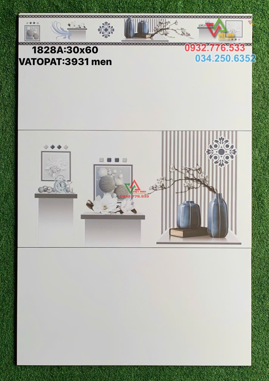 Gạch 30x60 màu trắng hoa văn họa tiết hiện đại tinh tế tại quận 4