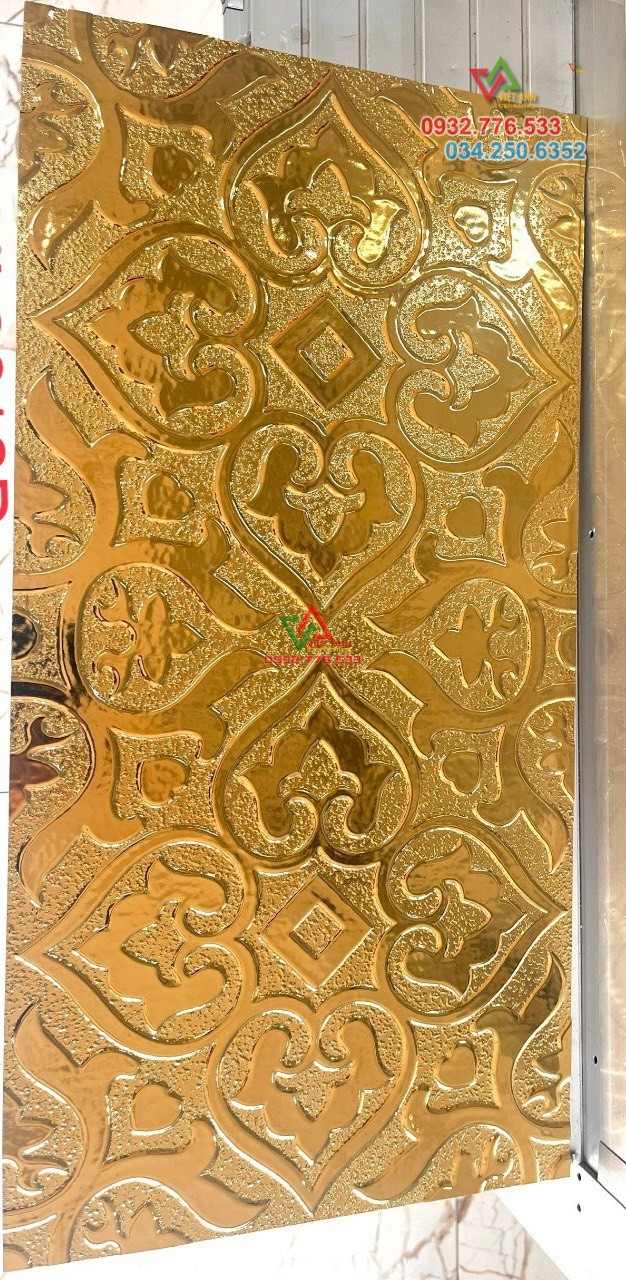 Gạch 30x60 trang trí màu vàng ánh kim