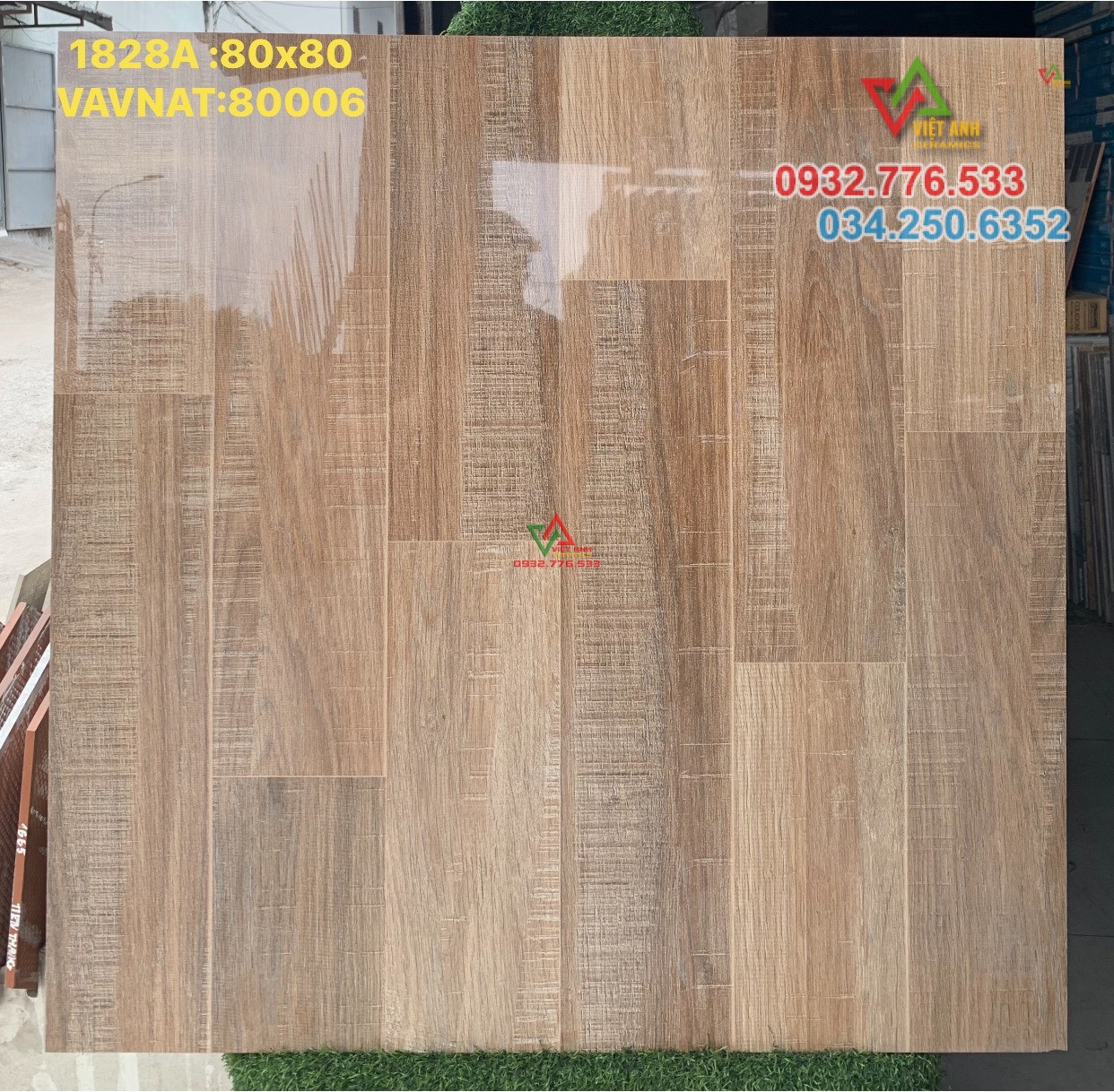 Gạch giả gỗ 80x80 đá bóng kiếng ốp lát phòng ngủ