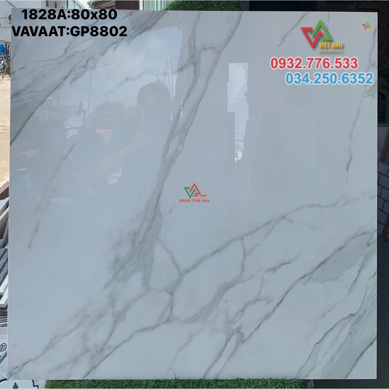 Gạch 80x80 màu trắng vân khói nhiều giá khuyễn mãi tại kho