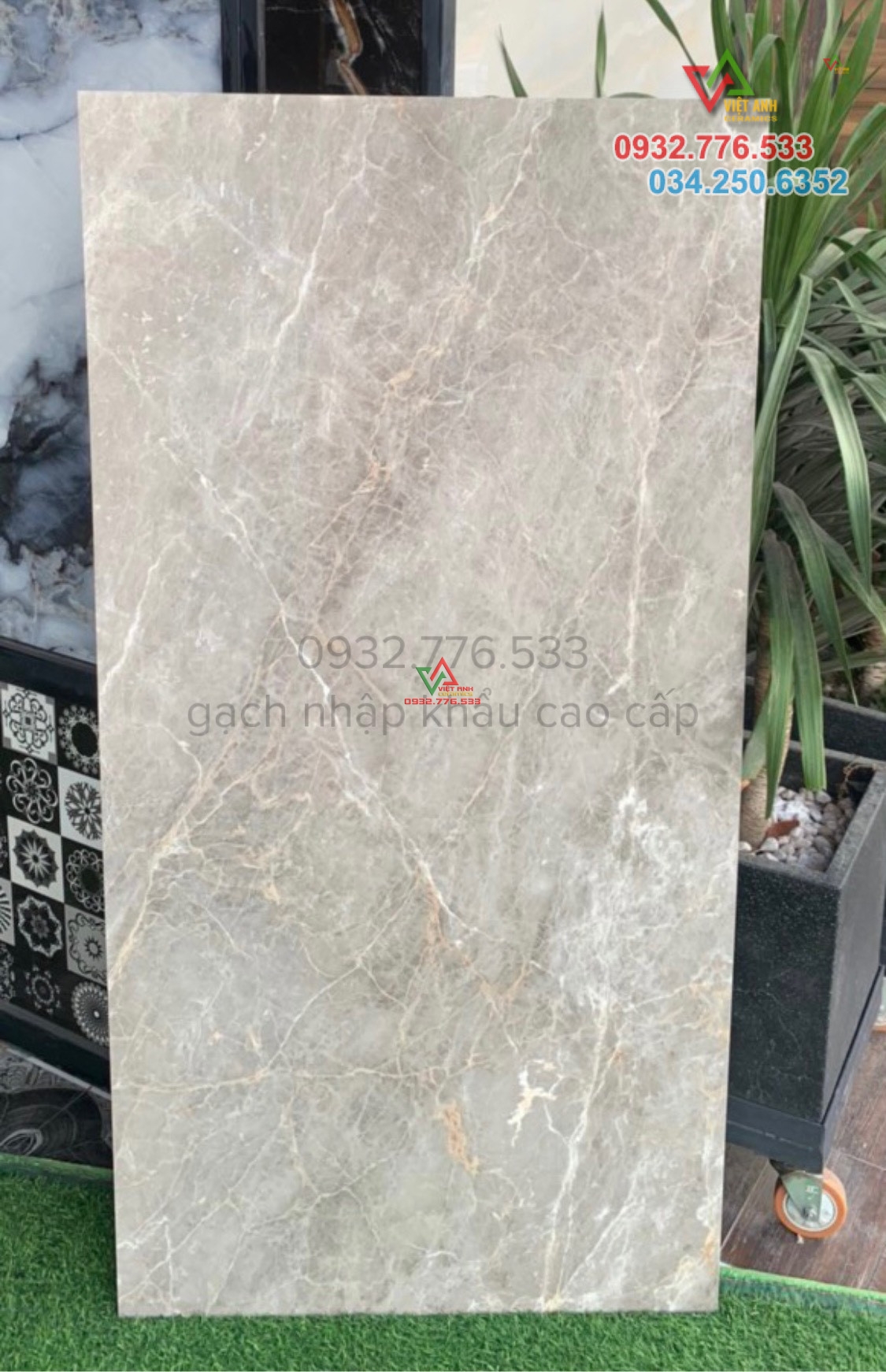 Gạch 80x160 màu xám lát sảnh trung tâm thương mại sang trọng