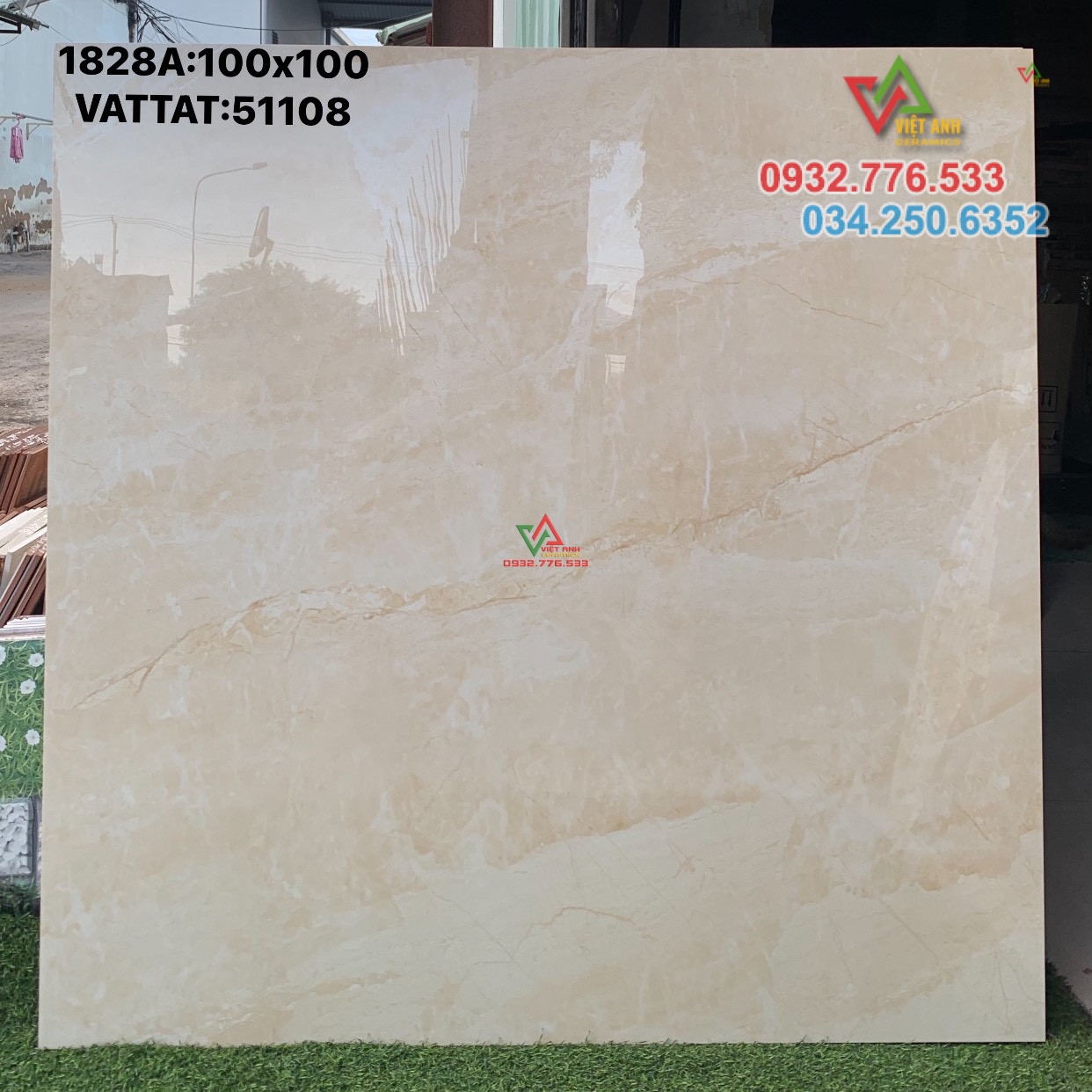Gạch khổ lớn bóng kiếng 100x100 ốp lát tại chung cư cao cấp
