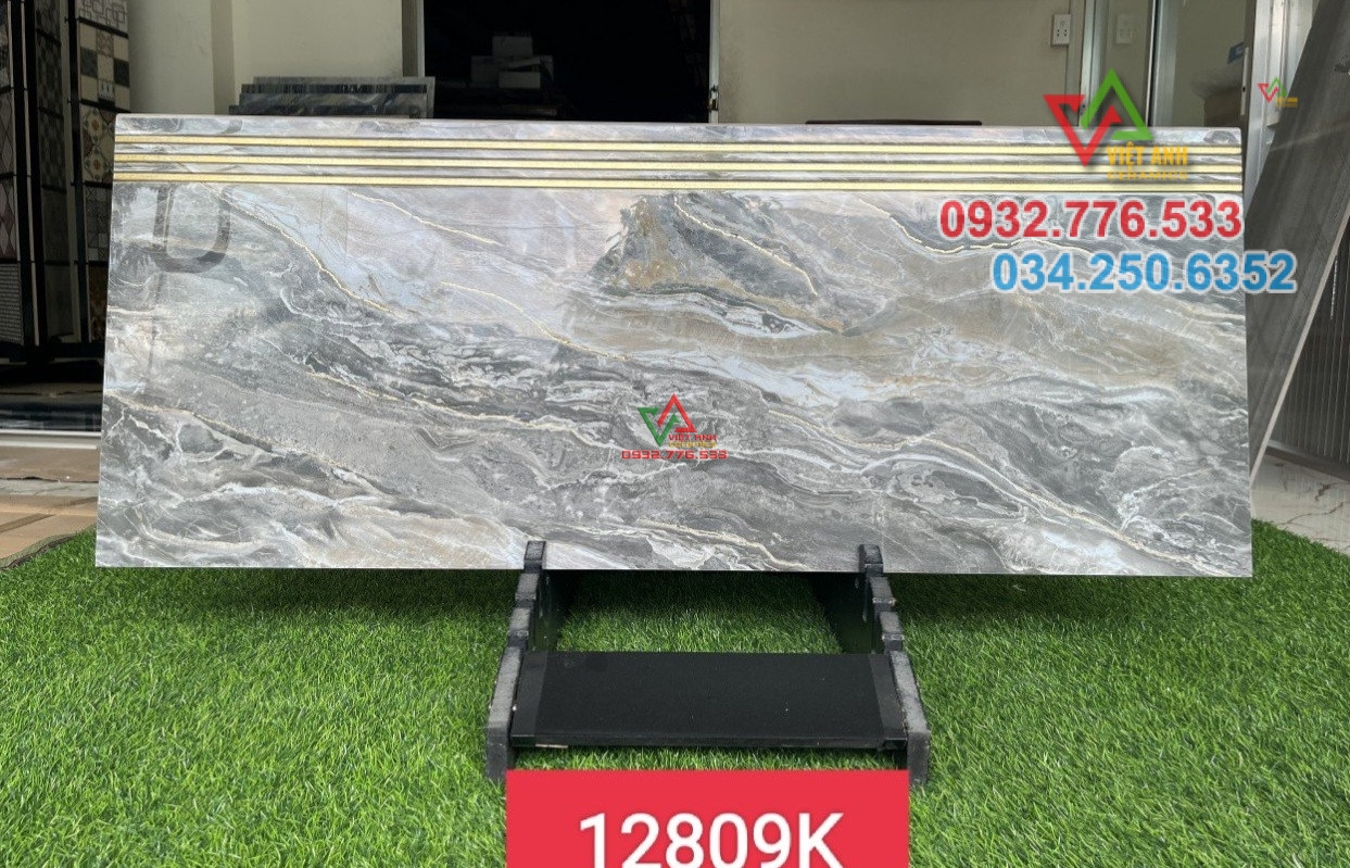 Gạch 47x120 màu xám khắc kim nhập khẩu Trung Quốc