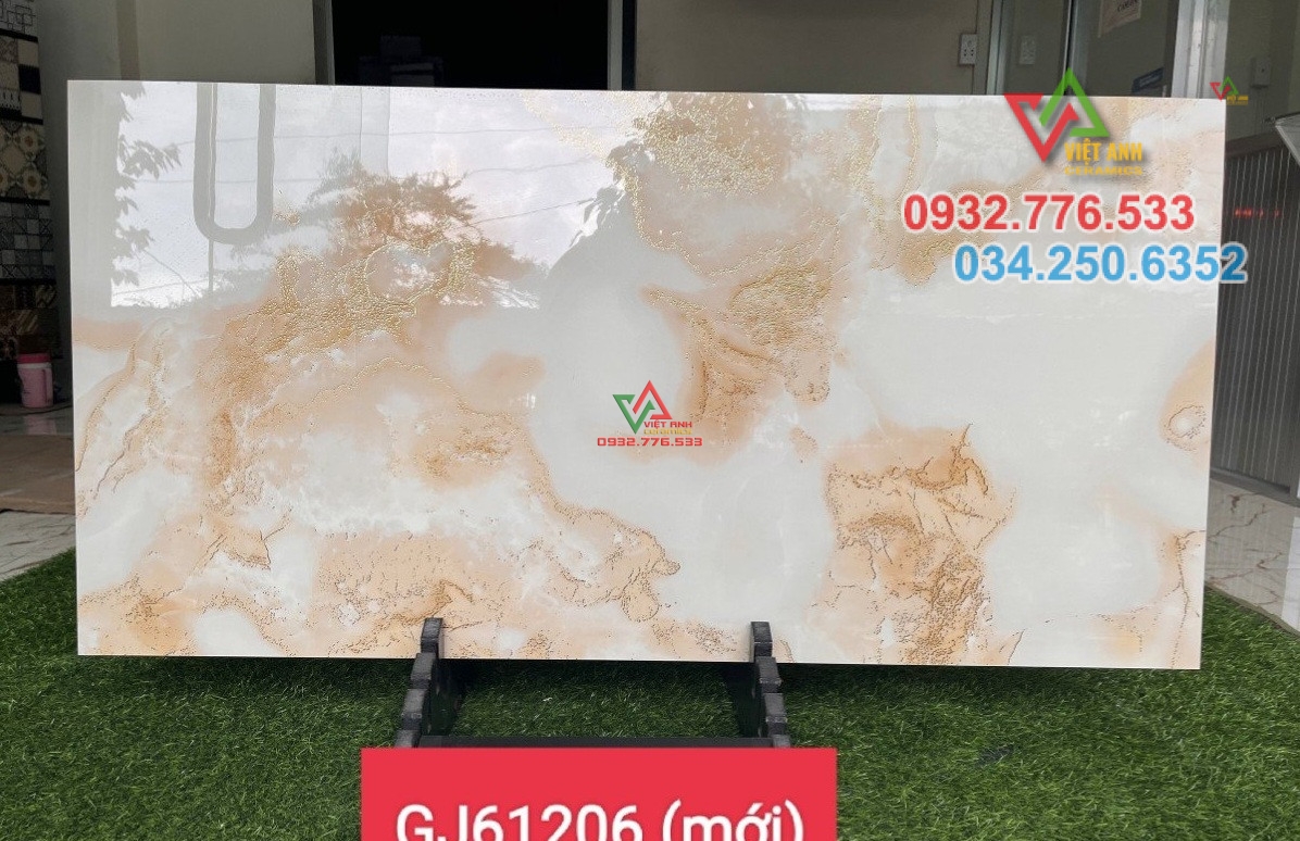 Gạch 60x120 đá bóng kiếng vân cam lát nền phòng khách Trung Quốc