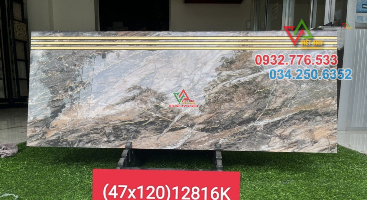 Gạch cao cấp 47x120 ốp lát trang trí hàng nhập khắc kim