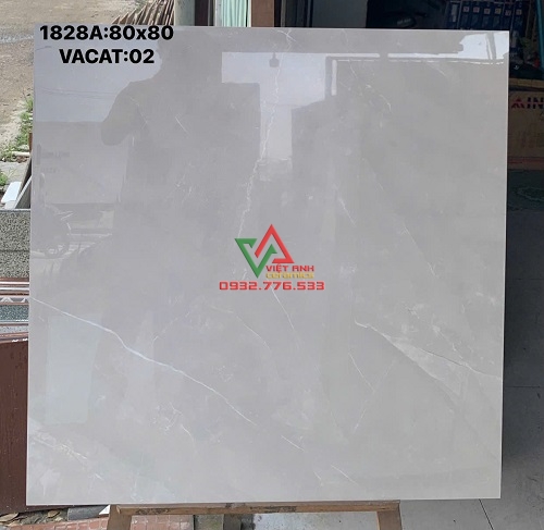 Gạch 80x80 màu ghi sáng đá bóng kiếng Việt Nam
