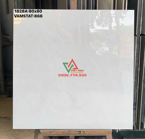 GẠCH BÓNG KIẾNG 80X80 TRẮNG VÂN MÂY TẠI TPHCM