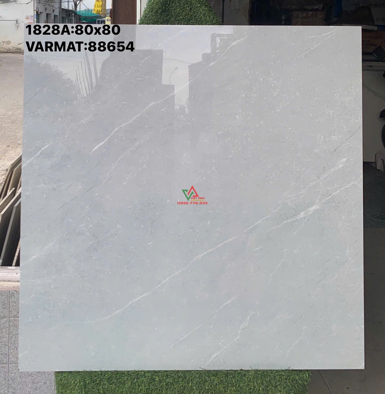 Gạch 80x80 Bóng Kiếng Cao Cấp Phù Hợp Với Mọi Không Gian