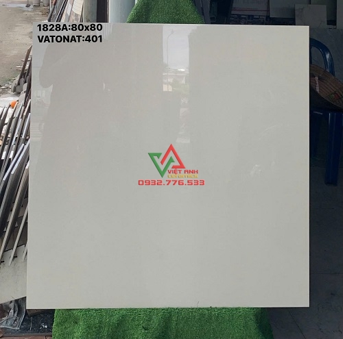GẠCH 80X80 MÀU KEM NHẠT TRƠN BÓNG KIẾNG