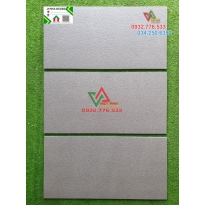 Gạch 30x60 ốp tường nhà wc sang trọng