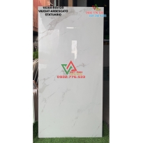 Gạch 60x120 khổ lớn màu trắng vân khói ốp tường nhà biệt thự