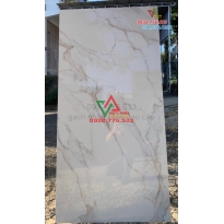 Gạch 80x160 đá bóng kiếng sang trọng quận 11