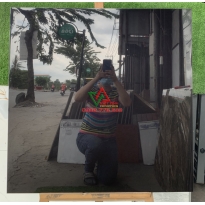 Gạch 80x80 màu đen đá bóng kiếng hàng rẻ nhất TPHCM