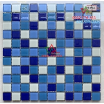 Gạch mosaic thủy tinh ốp lát bể bơi
