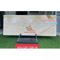 Gạch ốp cầu thang sang chảnh mẫu mới nhất