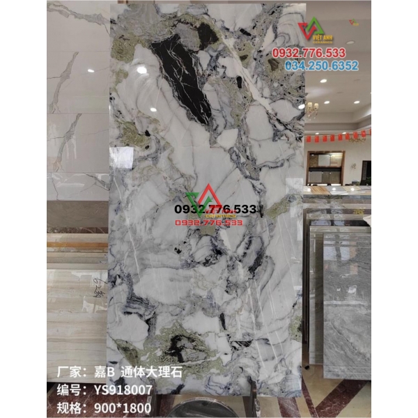 Gạch 90x180 đá bóng kiếng lót tường nhà sang trọng quận Phú Nhuận